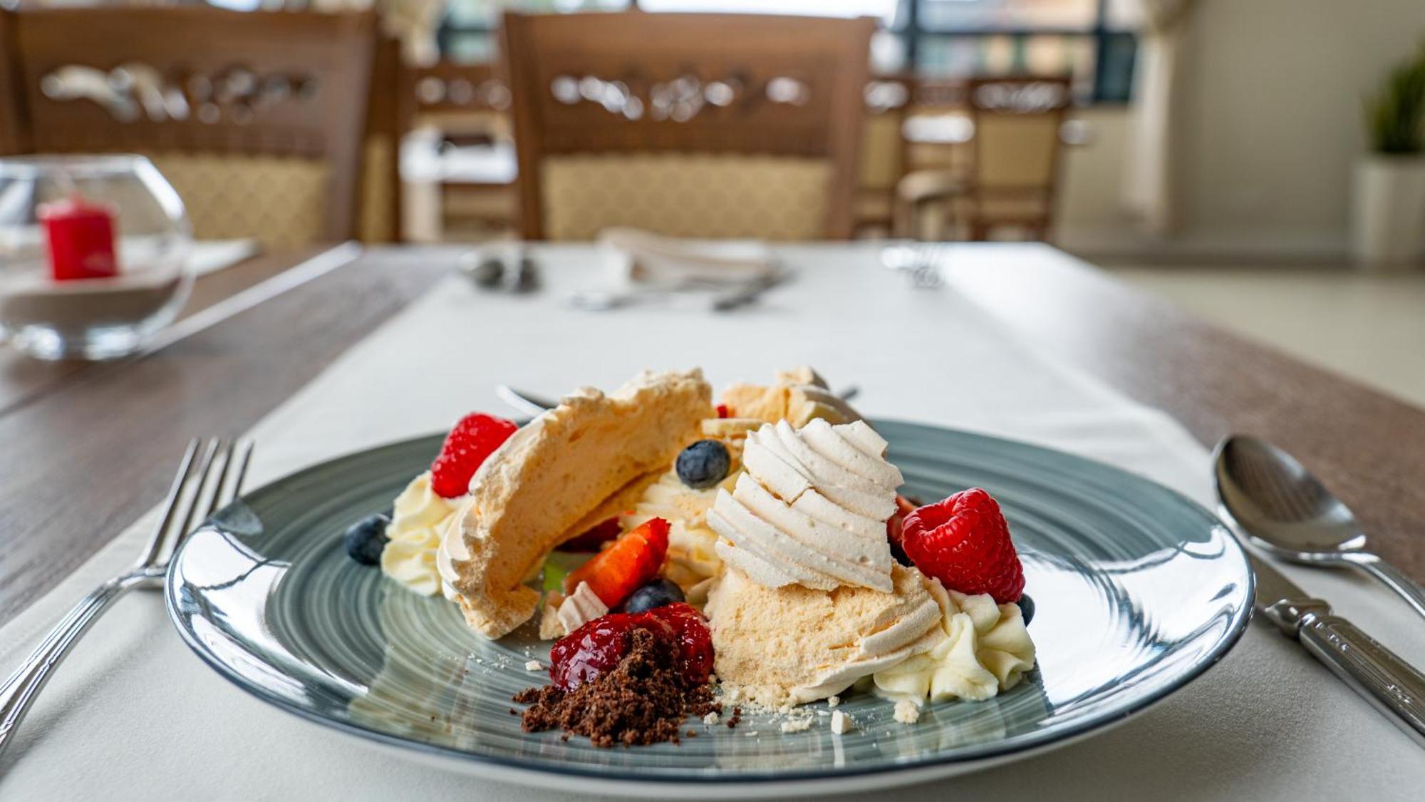 Boutique Odyseja & Spa 시에초시네크 외부 사진 Pavlova