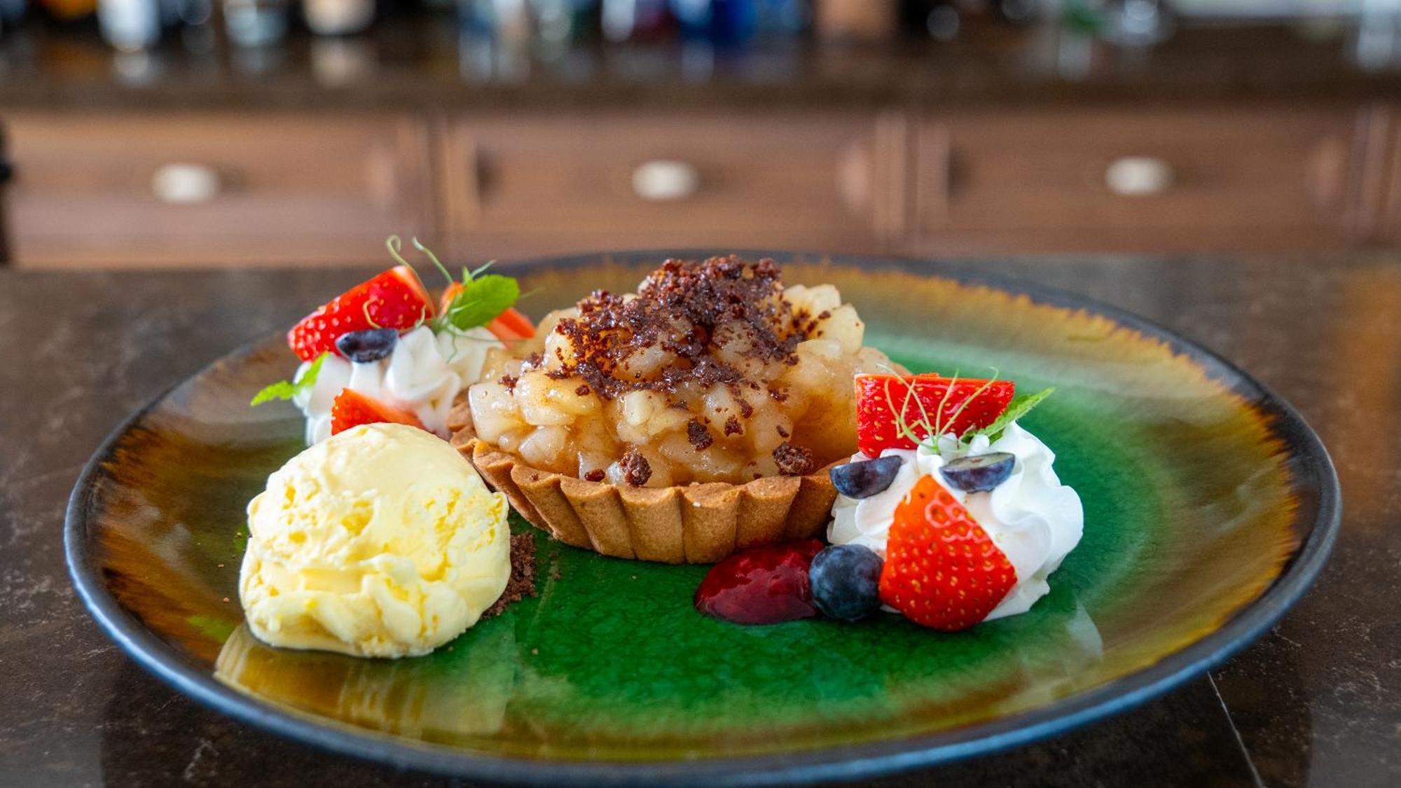 Boutique Odyseja & Spa 시에초시네크 외부 사진 A banana pudding